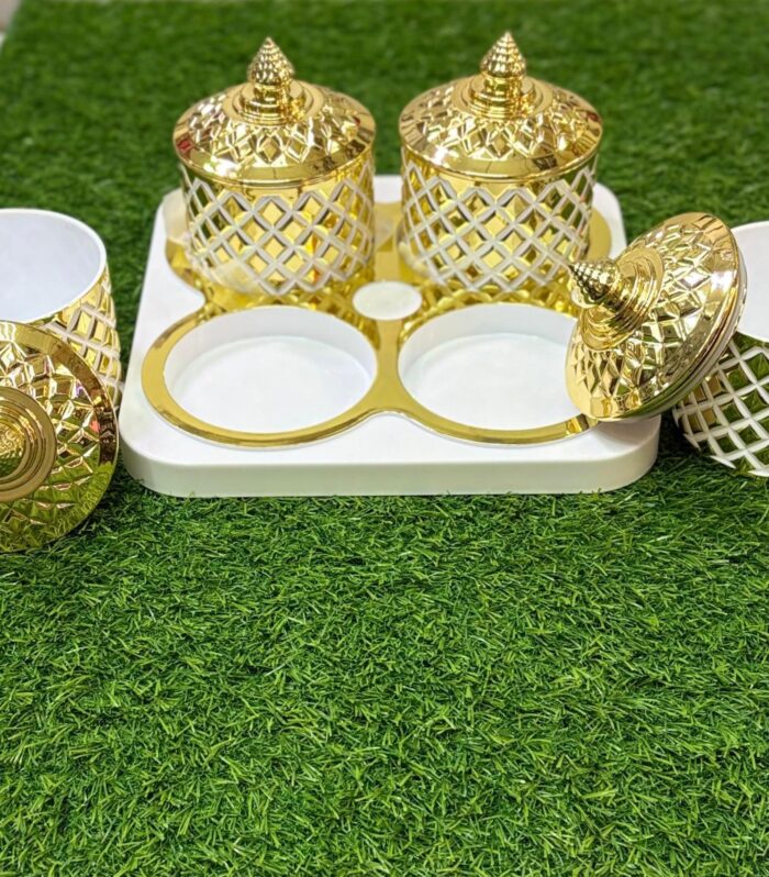 Luxury Dry Fruit Box Set – 3 Jars with Tray