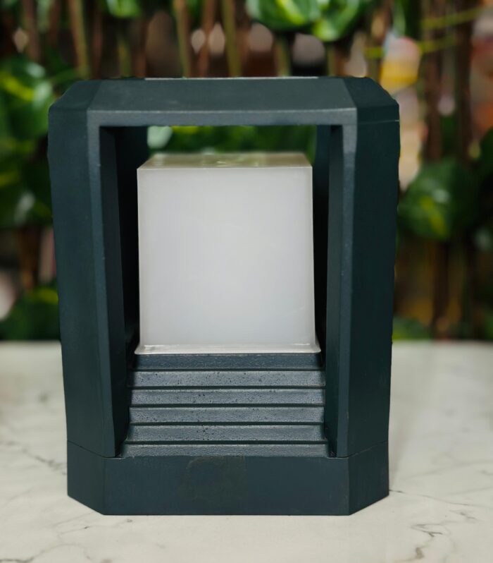 Classic Aluminium Gate Light (Single)