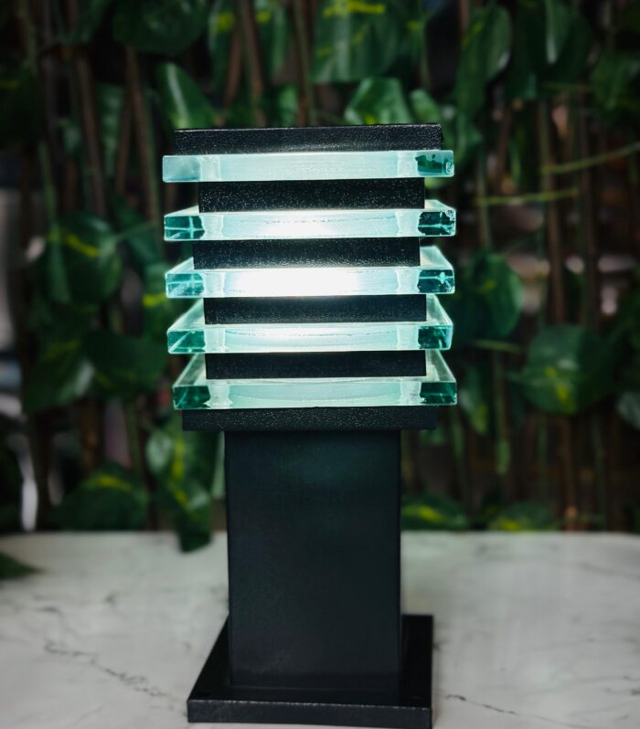 Ice Cube Gate Light (Black) – Modern Outdoor LED Pillar Lamp (Single)